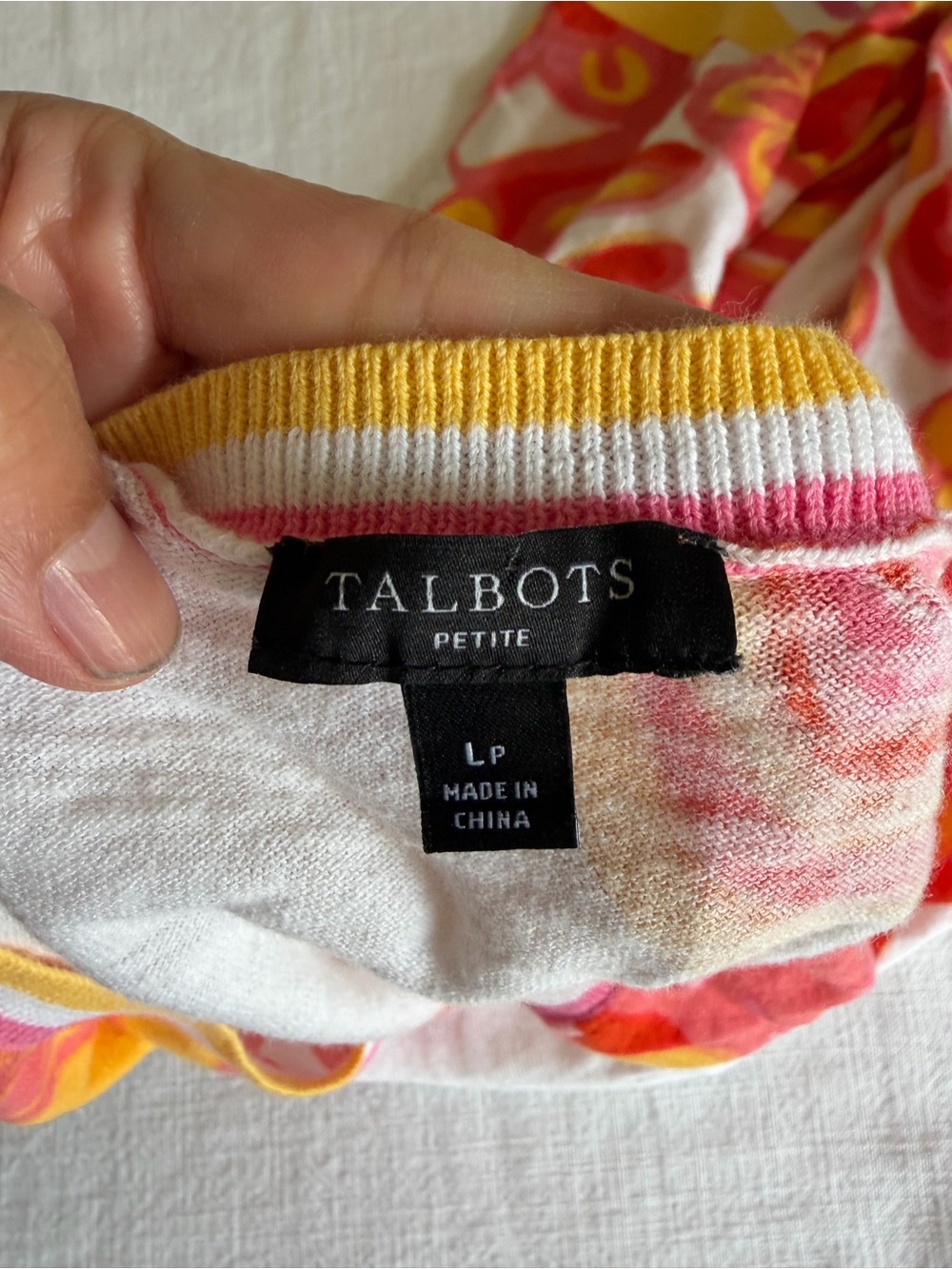 Talbots Floral V-Neck pullover Sweater - Picture 6 of 9